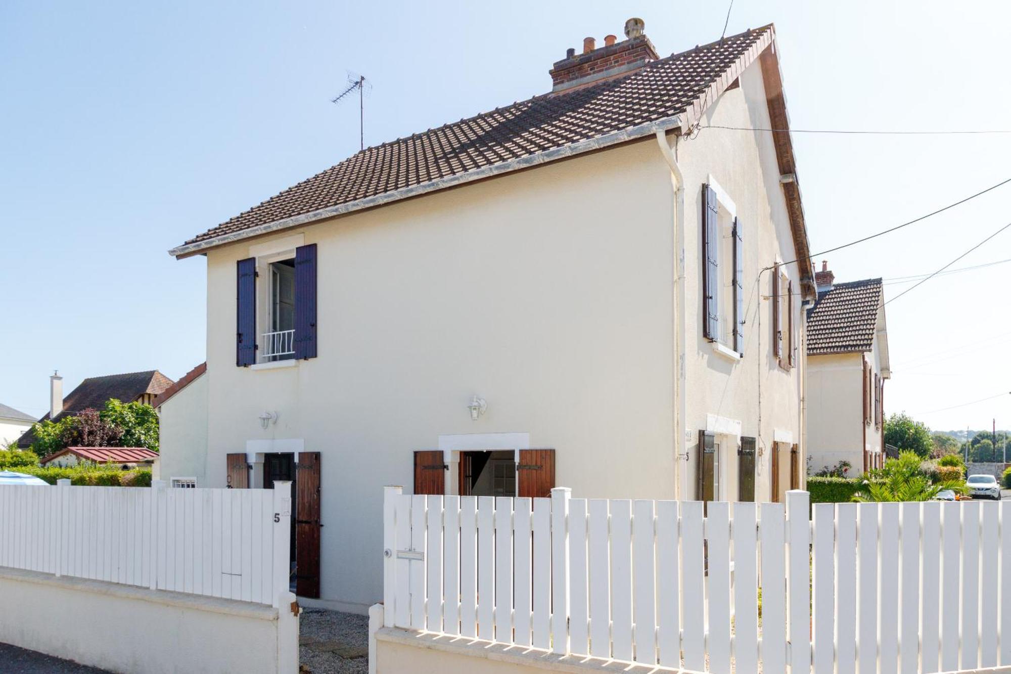 La Maison Cabourgeaise Proche Mer Exterior foto